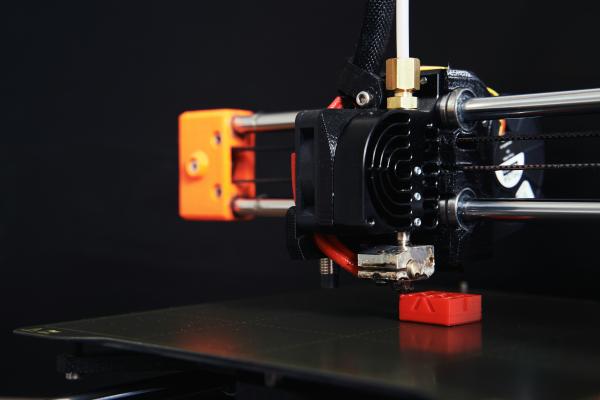 Hogyan zajlik egy egyedi 3D modell elkészítése?